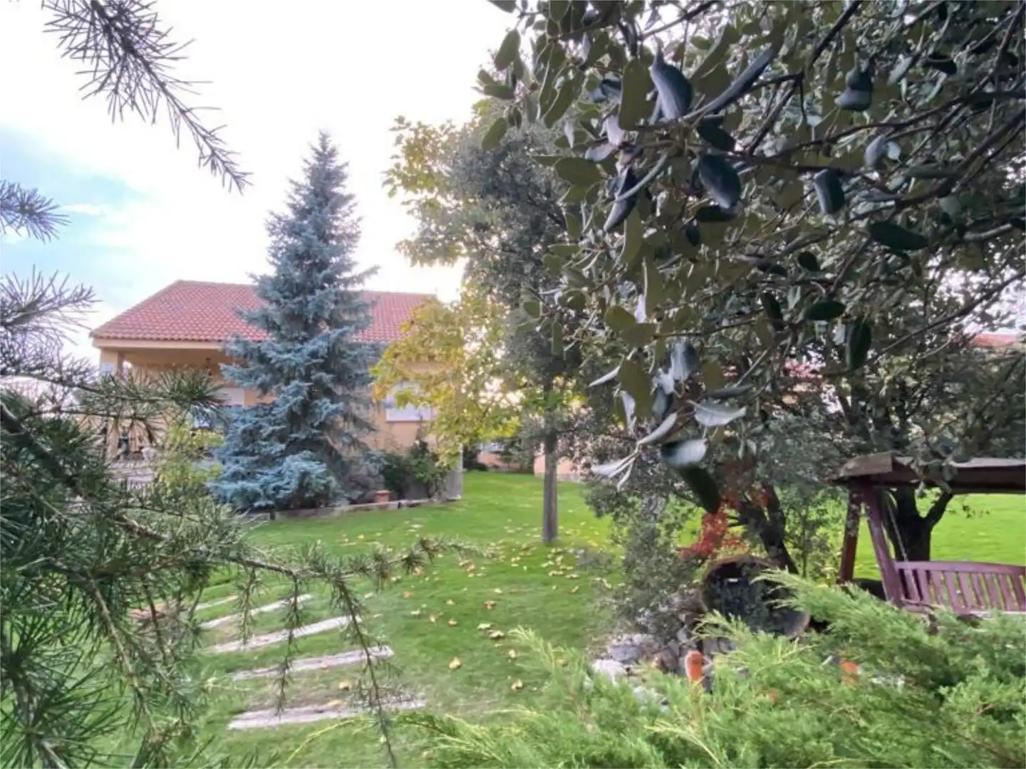Casa o chalet en venta en Avenida las Jarillas, 24, Zarzuela del Monte Jardín de Casa o chalet en venta en Zarzuela del Monte con Calefacción, Jardín privado y Terraza