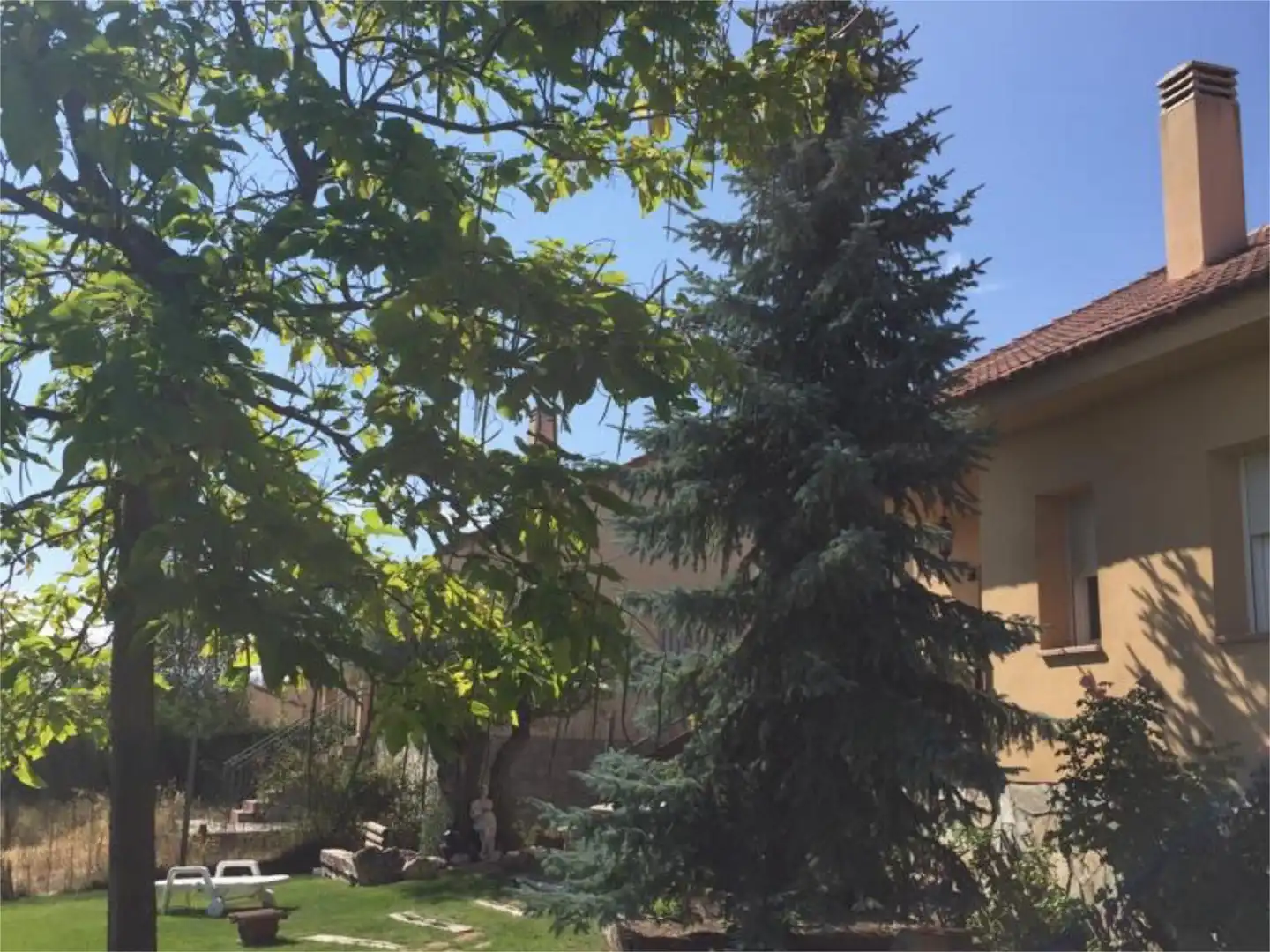 Casa o chalet en venta en Avenida las Jarillas, 24, Zarzuela del Monte Jardín de Casa o chalet en venta en Zarzuela del Monte con Calefacción, Jardín privado y Terraza