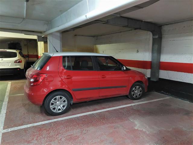 Garaje en Venta en Calle Mayor, 18 en Alfonso