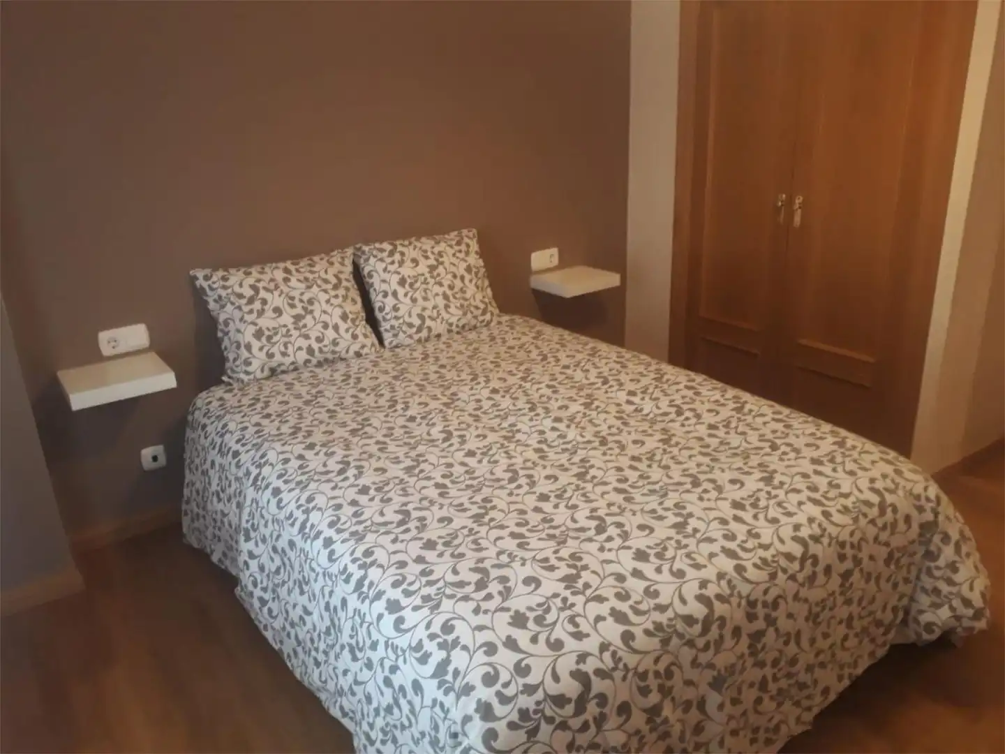 Wohnung zur Miete in Calle la Calzada, 3, Zona Alta Wohnung zur Miete in Calle la Calzada, 3, Zona Alta