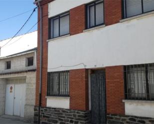 Exterior view of Single-family semi-detached for sale in Navas de Oro