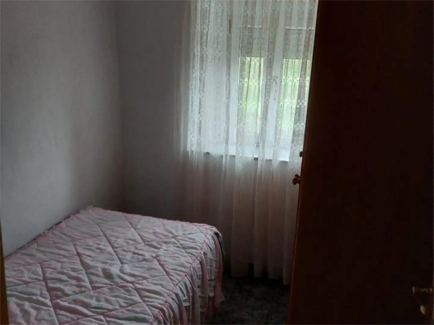 Bedroom of Flat for sale in Allande  with Heating, Private garden and Furnished