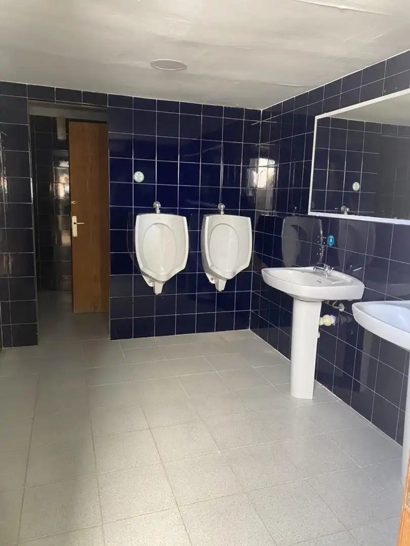 Baño de Local en venta en Ses Salines con Aire acondicionado y Calefacción
