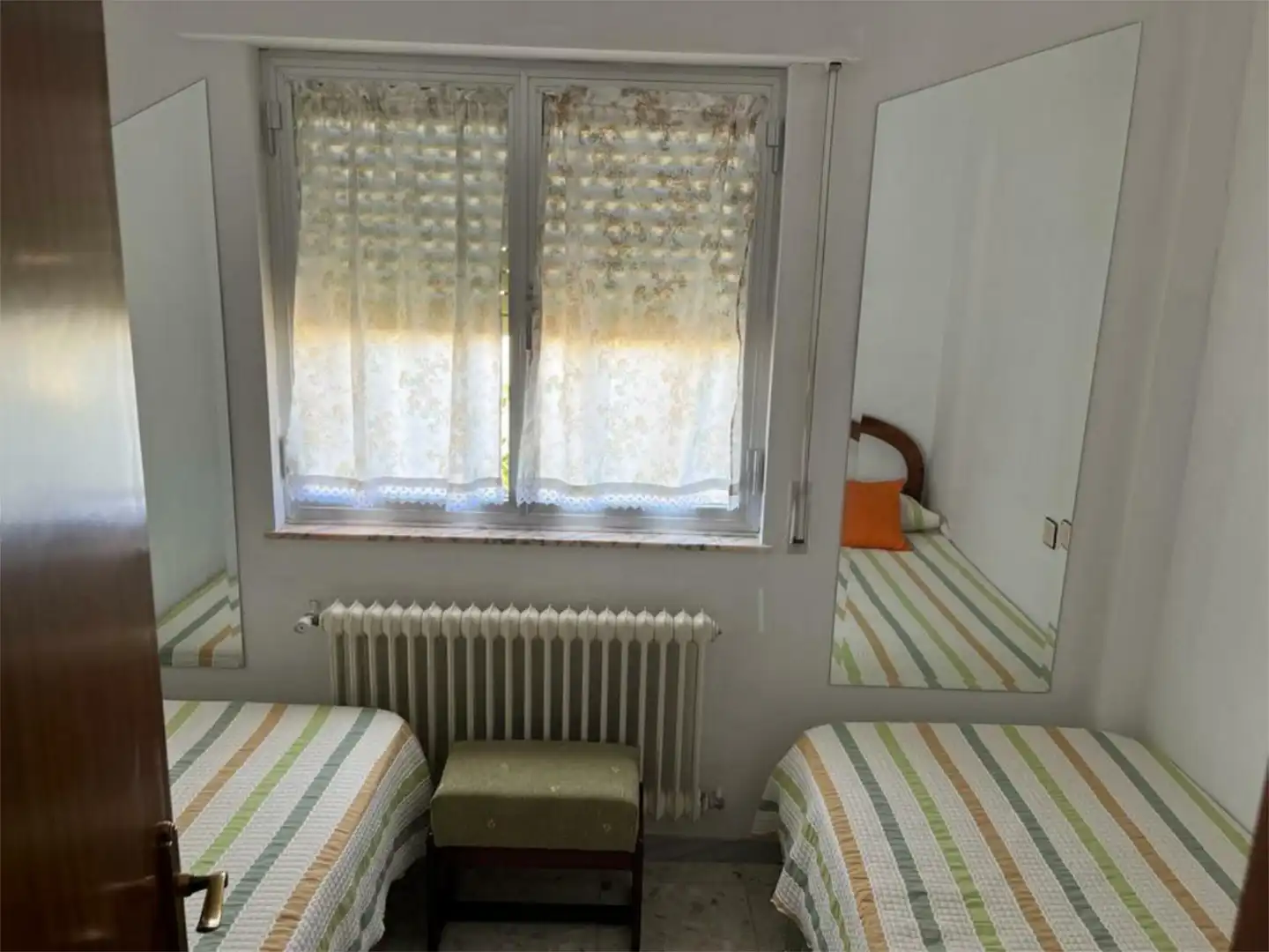 Habitación de Casa o chalet en venta en Saldeana con Calefacción, Trastero y Amueblado
