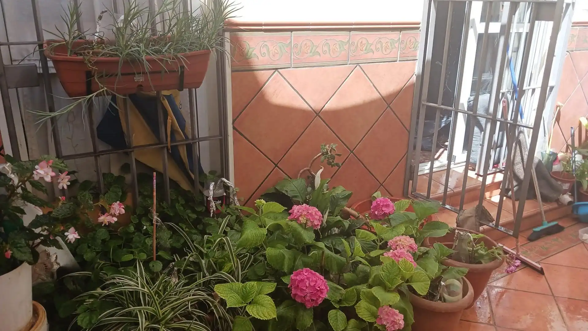 Terrassa de Casa adosada en venda en Alcalá de Guadaira amb Aire condicionat, Calefacció i Jardí privat