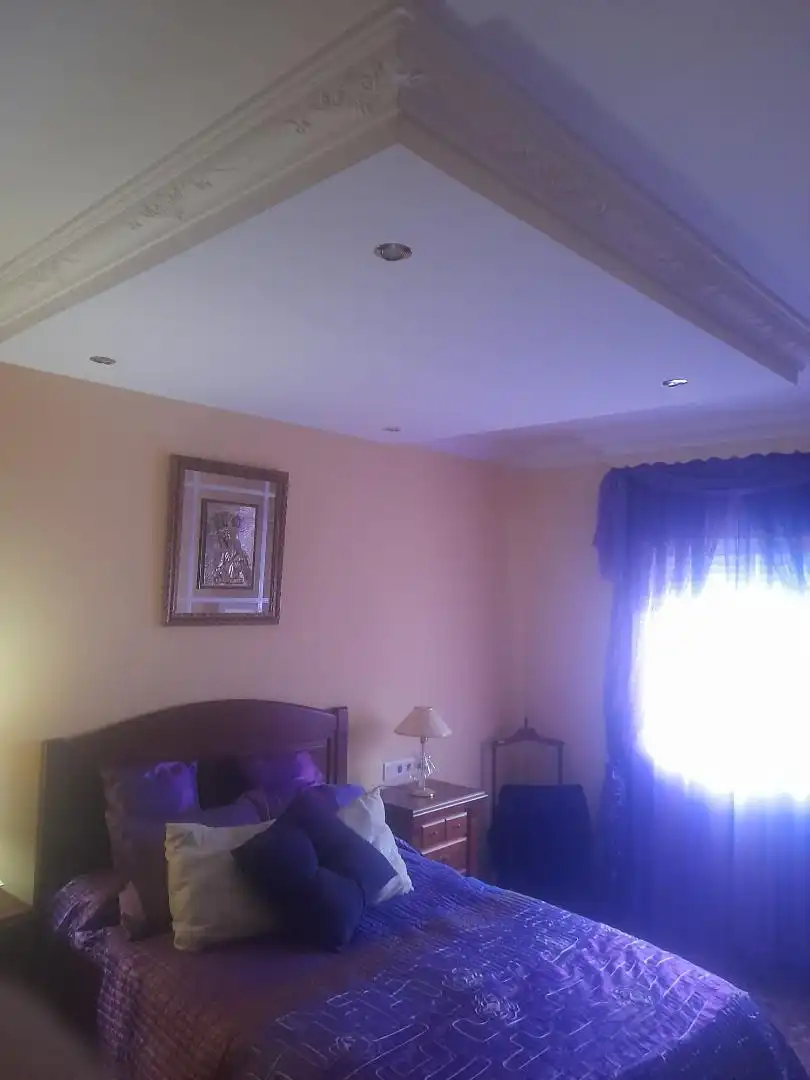 Dormitori de Casa adosada en venda en Alcalá de Guadaira amb Aire condicionat, Calefacció i Jardí privat