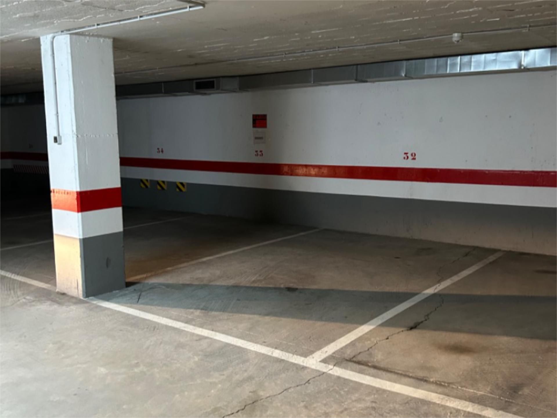 Aparcament de Garatge en venda en Carral