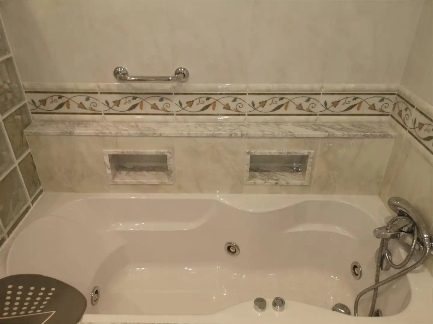 Bany de Casa adosada en venda en Cedeira amb Calefacció, Jardí privat i Terrassa