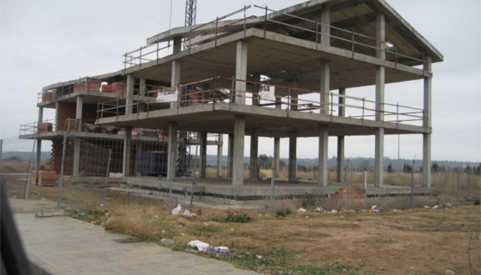 Foto 1 de Terreno en venta en Calle Enrique Tierno Galvan, 4, Cheste, Valencia