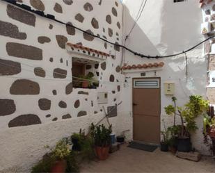 Vista exterior de Casa adosada en venda en Agüimes amb Aire condicionat i Terrassa