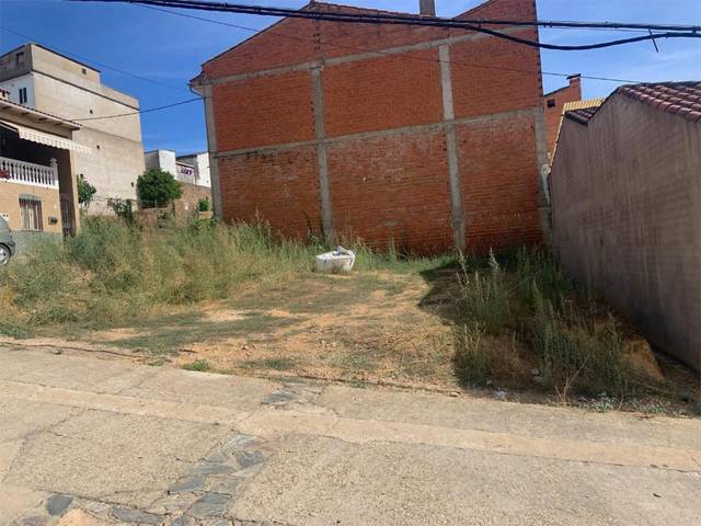 Terreno en Venta en Calle Zurbarán, 10 en Cañamero