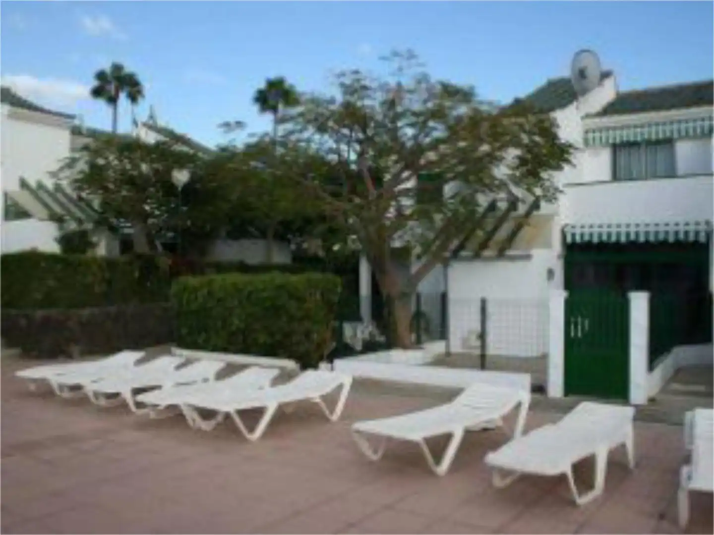 Dúplex en venta en Calle Doctor Agustín Millares Carlo, 24a, Sonnenland Vista exterior de Dúplex en venta en San Bartolomé de Tirajana con Aire acondicionado, Terraza y Piscina