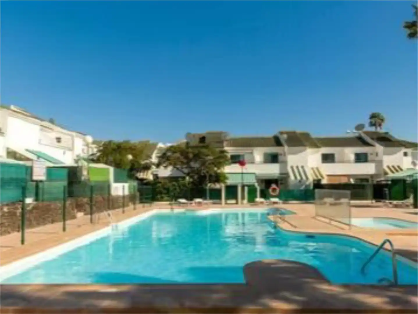 Dúplex en venta en Calle Doctor Agustín Millares Carlo, 24a, Sonnenland Piscina de Dúplex en venta en San Bartolomé de Tirajana con Aire acondicionado, Terraza y Piscina