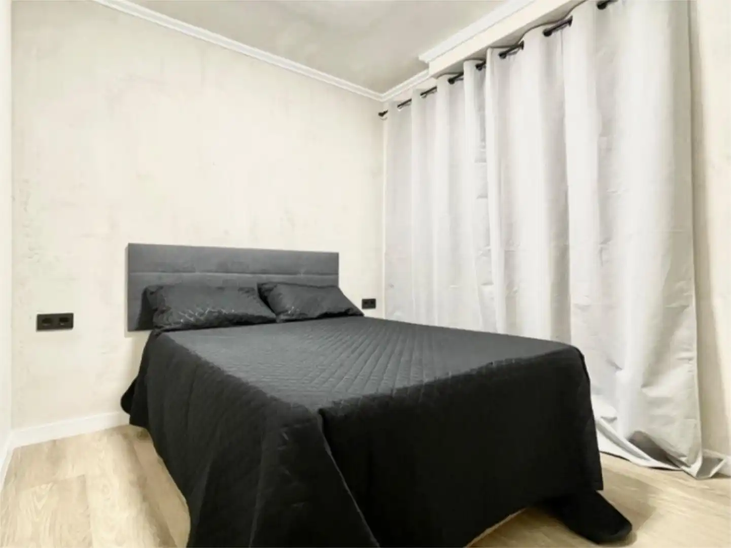 Casa o chalet en venta en Calle 9, 84, Nueva Torrevieja Habitación de Casa o chalet en venta en Torrevieja con Aire acondicionado, Calefacción y Jardín privado