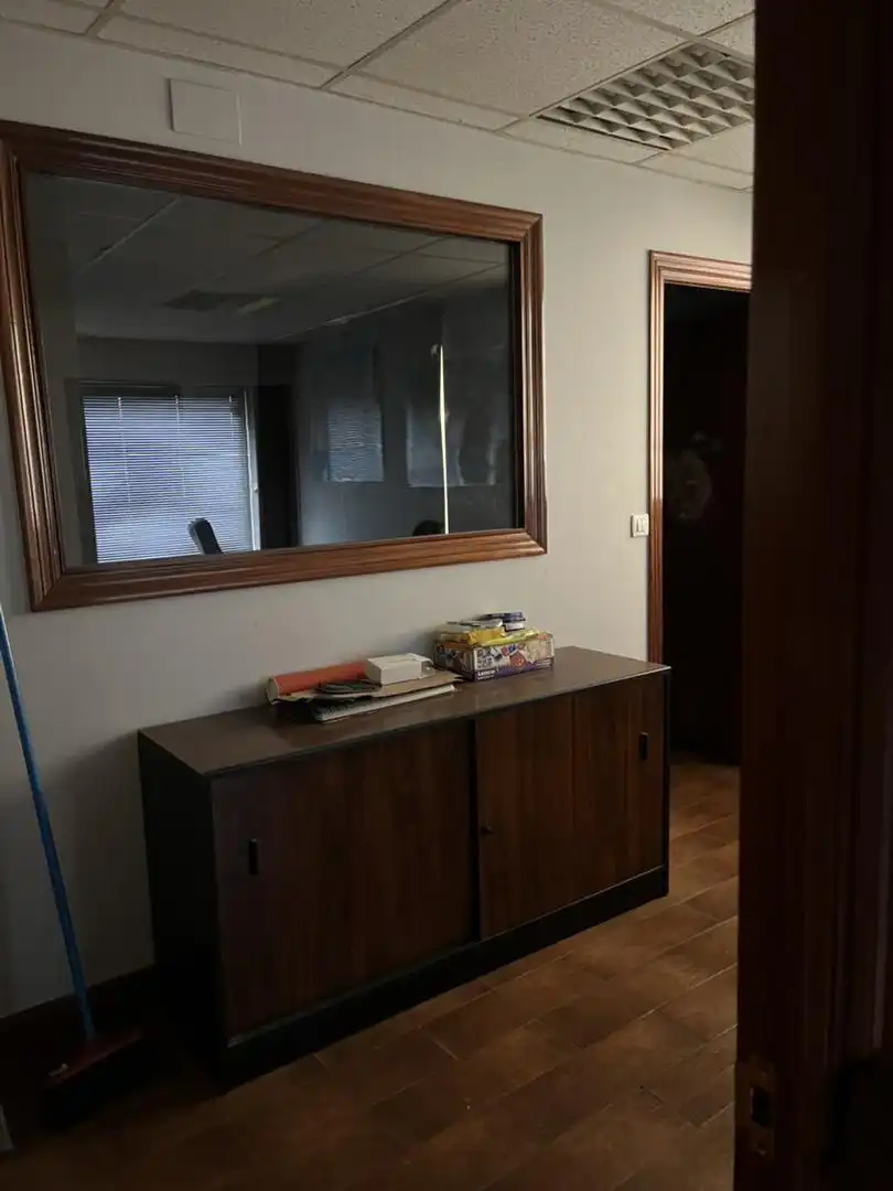 Oficina de lloguer a Polígono Txako Poligonoa, 2, Arrigorriaga Dormitori de Oficina de lloguer en Arrigorriaga