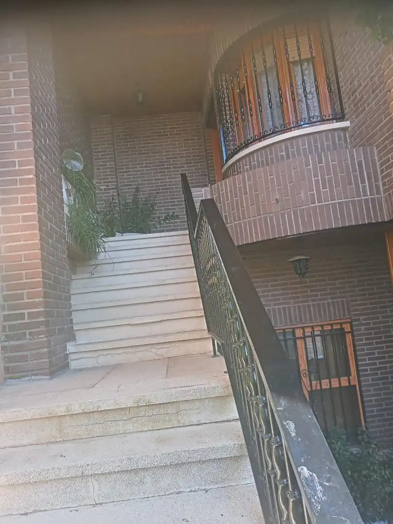 Houses for sale in Calle Ramón y Cajal, 14, Fuensalida Exterior view of Houses for sale in Fuensalida with Terrace, Swimming Pool and Balcony