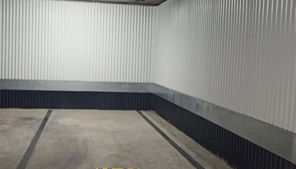 Garage to rent in Calle José Isbert, 1, Centro, Madrid - image 1 Photo 1 of Garage to rent in Calle José Isbert, 1, Centro, Madrid