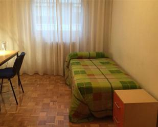 Flat to rent in Calle del Conde de Ribadeo, 1, San Martín