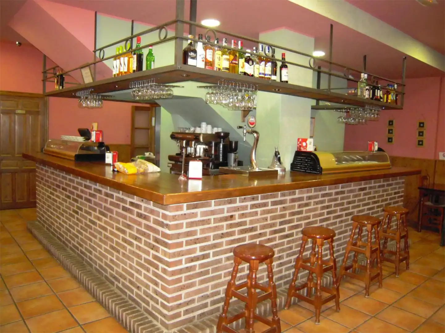 Local en venta en Calle de San Blas, 6, Fontanar Local en venta en Fontanar con Aire acondicionado