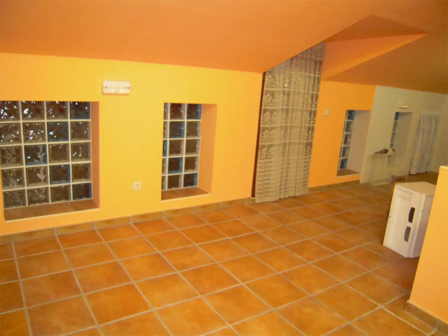 Local en venta en Calle de San Blas, 6, Fontanar Local en venta en Fontanar con Aire acondicionado