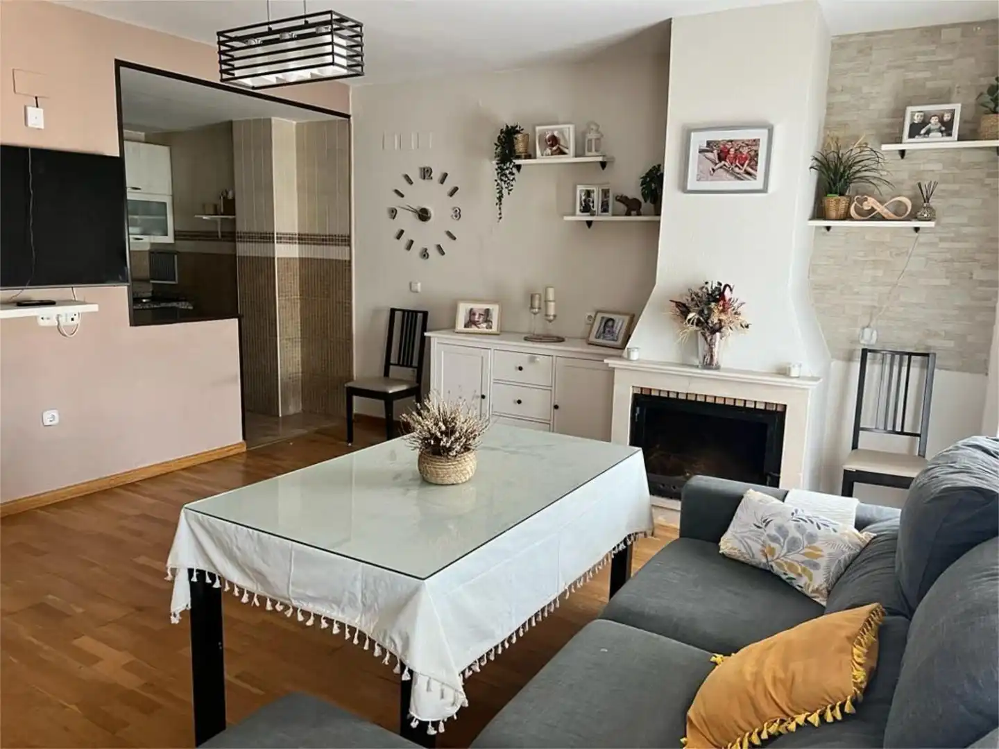 Living room of Flat for sale in Fuenteheridos  with Heating, Parquet flooring and Terrace