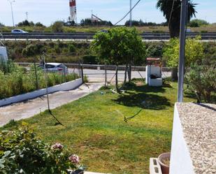 Jardí de Finca rústica en venda en La Palma del Condado amb Aire condicionat, Terrassa i Piscina