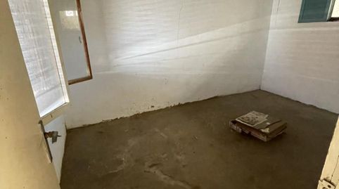 Foto 4 de Casa adosada en venta en Grupo Bretón de Los Herreros, 32, Quel, La Rioja