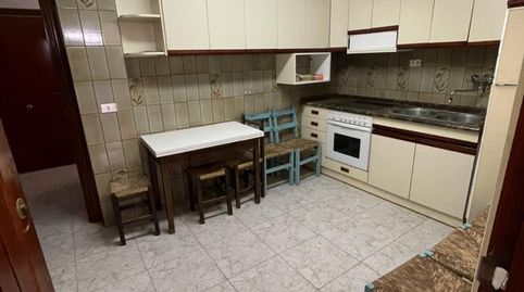 Foto 5 de Casa adosada en venta en Grupo Bretón de Los Herreros, 32, Quel, La Rioja