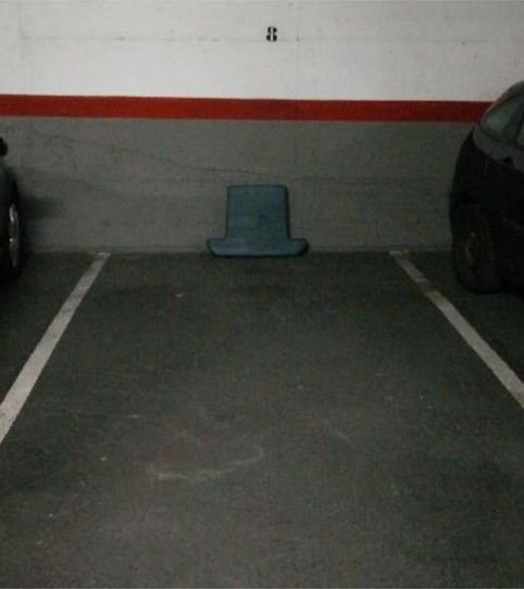 Photo 2 of Garage for rent in Calle de Rafaela Bonilla, 10, Guindalera, Madrid Capital