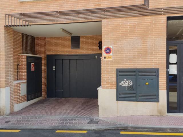 Garaje en Venta en Calle de Santa Lucía, 6 en Centro