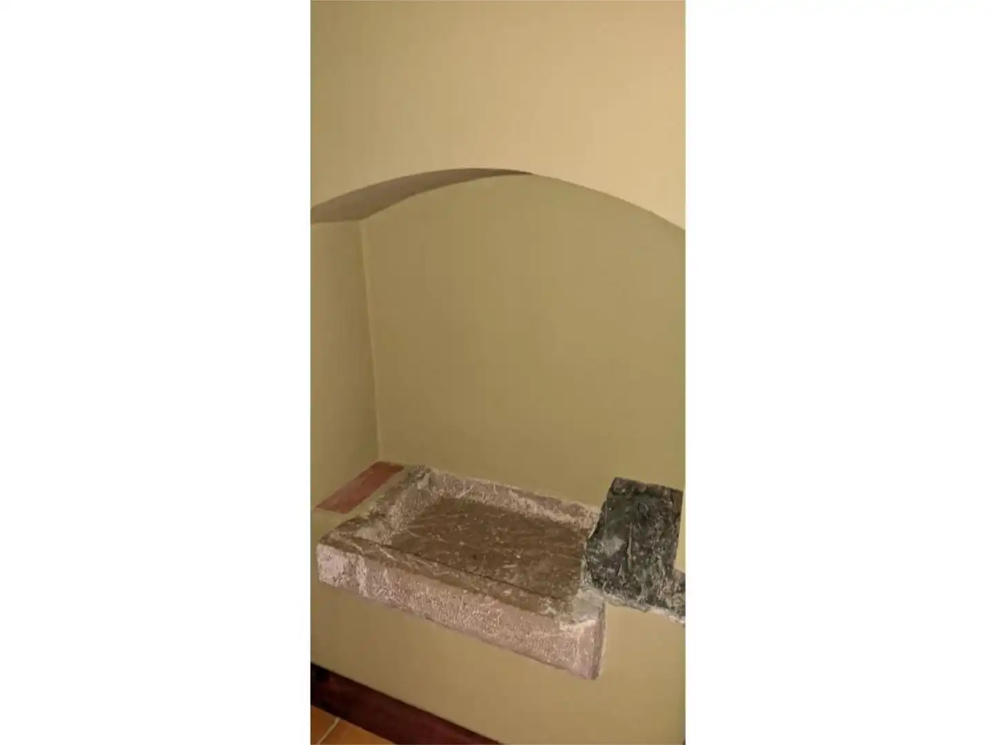 Casa o xalet en venda a Carrer Comtes D'empúries, 9, Castelló d'Empúries Casa o xalet en venda en Castelló d'Empúries amb Aire condicionat, Terrassa i Balcó