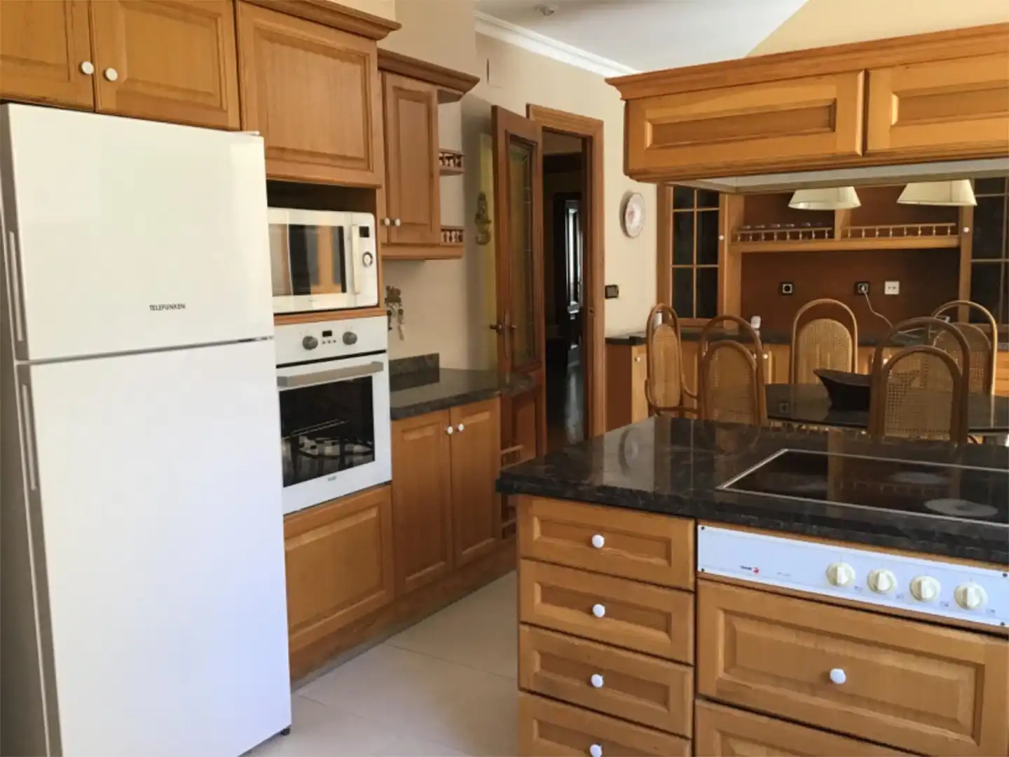 Piso en venta en Avenida Alameda Camilo Sesto, 51, Eixample Cocina de Piso en venta en Alcoy / Alcoi con Aire acondicionado, Calefacción y Parquet
