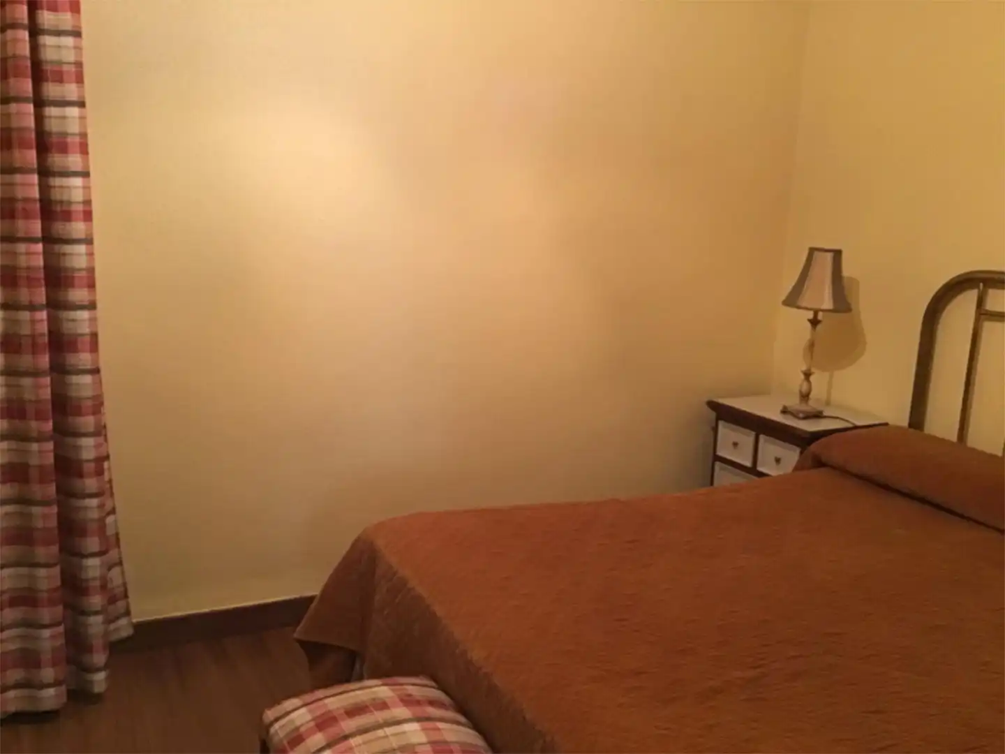 Piso en venta en Avenida Alameda Camilo Sesto, 51, Eixample Habitación de Piso en venta en Alcoy / Alcoi con Aire acondicionado, Calefacción y Parquet