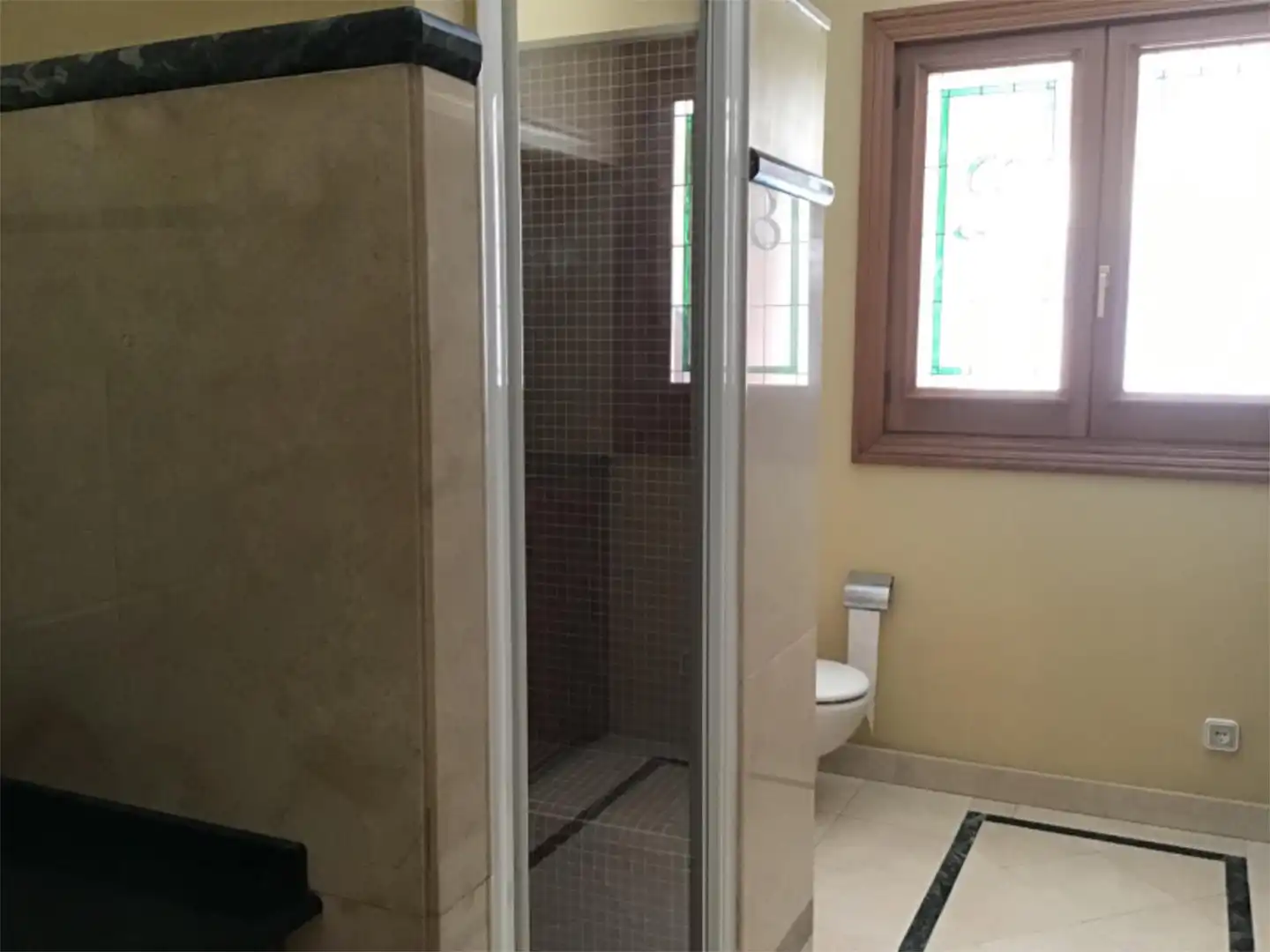 Piso en venta en Avenida Alameda Camilo Sesto, 51, Eixample Baño de Piso en venta en Alcoy / Alcoi con Aire acondicionado, Calefacción y Parquet