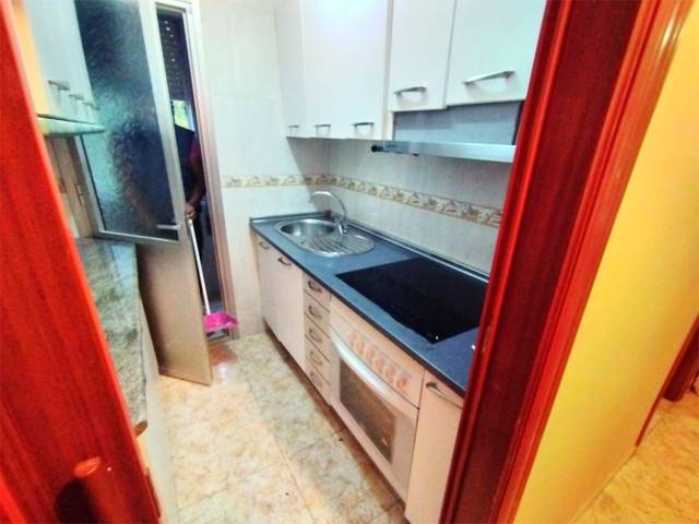 Piso en Venta en Calle Núñez de Arce, 37 en Las Mercedes - El Carmen