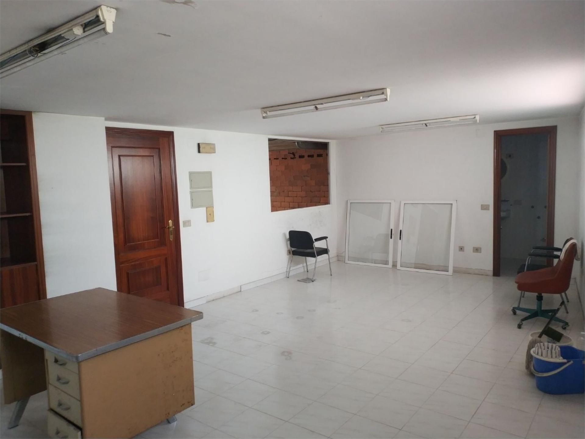 Office to rent in Rúa Anxo Senra, 21, Noia