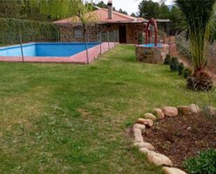 Swimming pool of House or chalet for sale in Caminomorisco