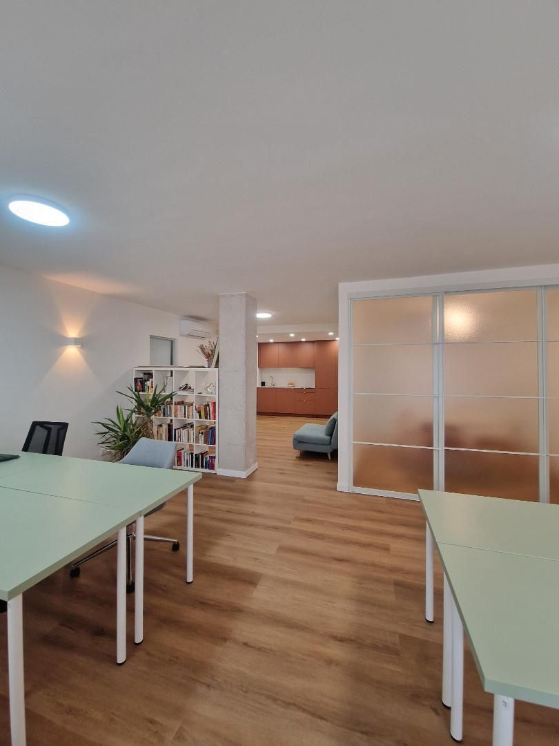 Sala d'estar de Oficina de lloguer en  Palma de Mallorca
