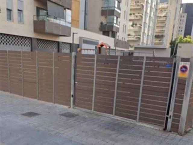 Garaje en Alquiler en Carrer Anne Frank, 18 en Port Forum