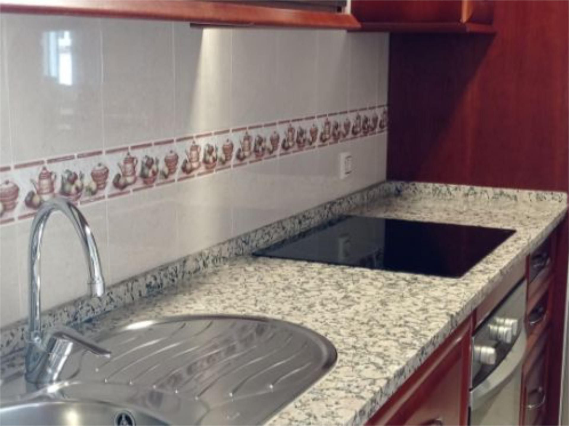 Cuina de Pis de lloguer en  Córdoba Capital amb Aire condicionat, Terrassa i Moblat