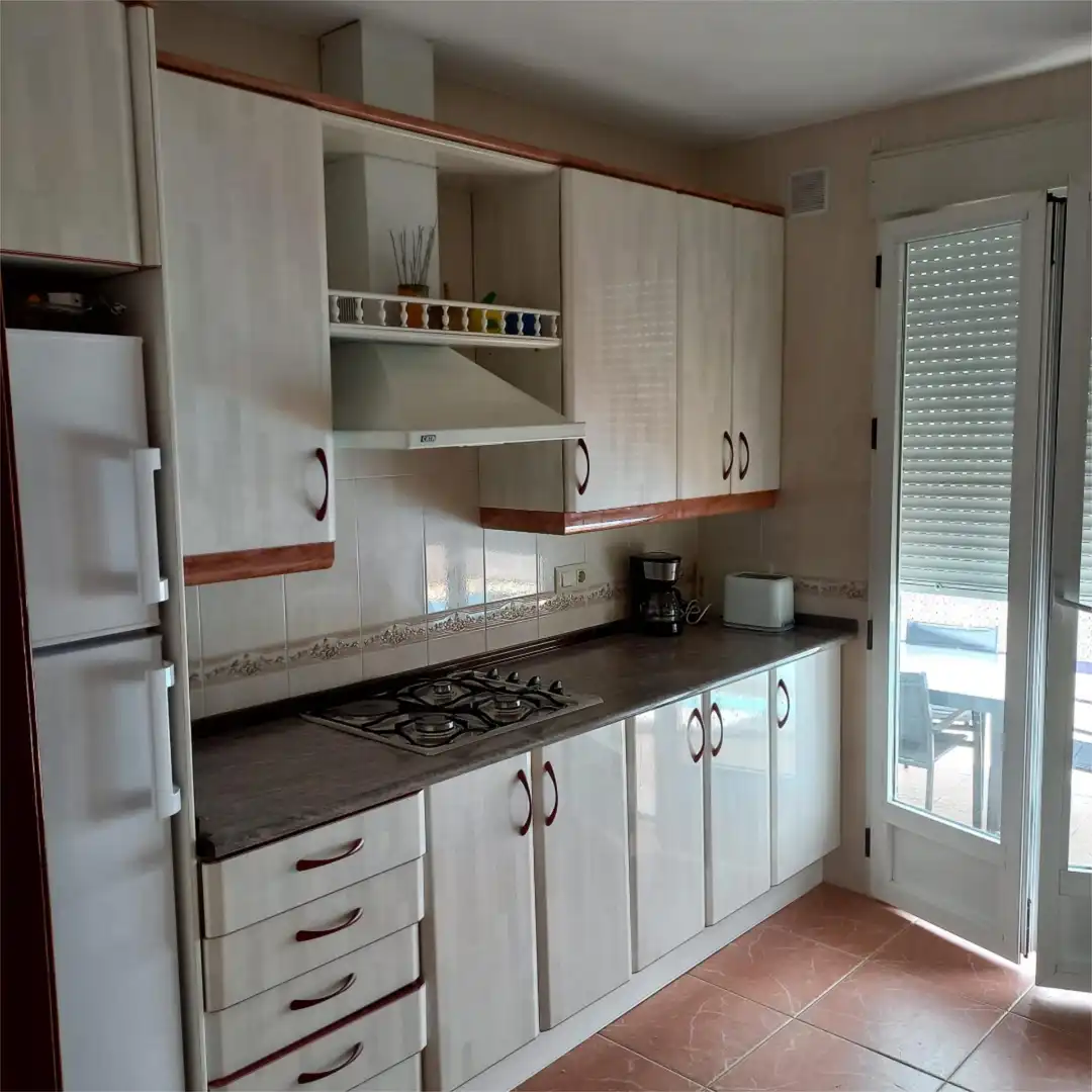 Houses for sale in Calle Rafael Alberti, 54, Castro del Río Kitchen of Houses for sale in Castro del Río