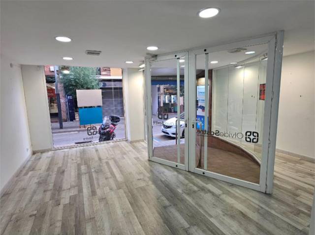 Local comercial en Alquiler en Carrer Diputació, 6 en Montmeló