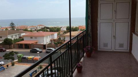 Foto 2 de Piso de alquiler en Calle Everluz, 3, Punta Umbría, Huelva