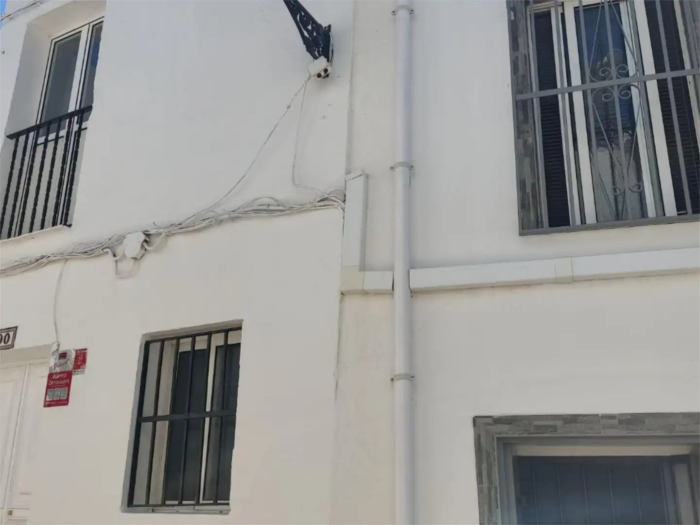 Casa adosada en venda a Calle Sevilla, 11, Pruna Vista exterior de Casa adosada en venda en Pruna amb Terrassa i Balcó
