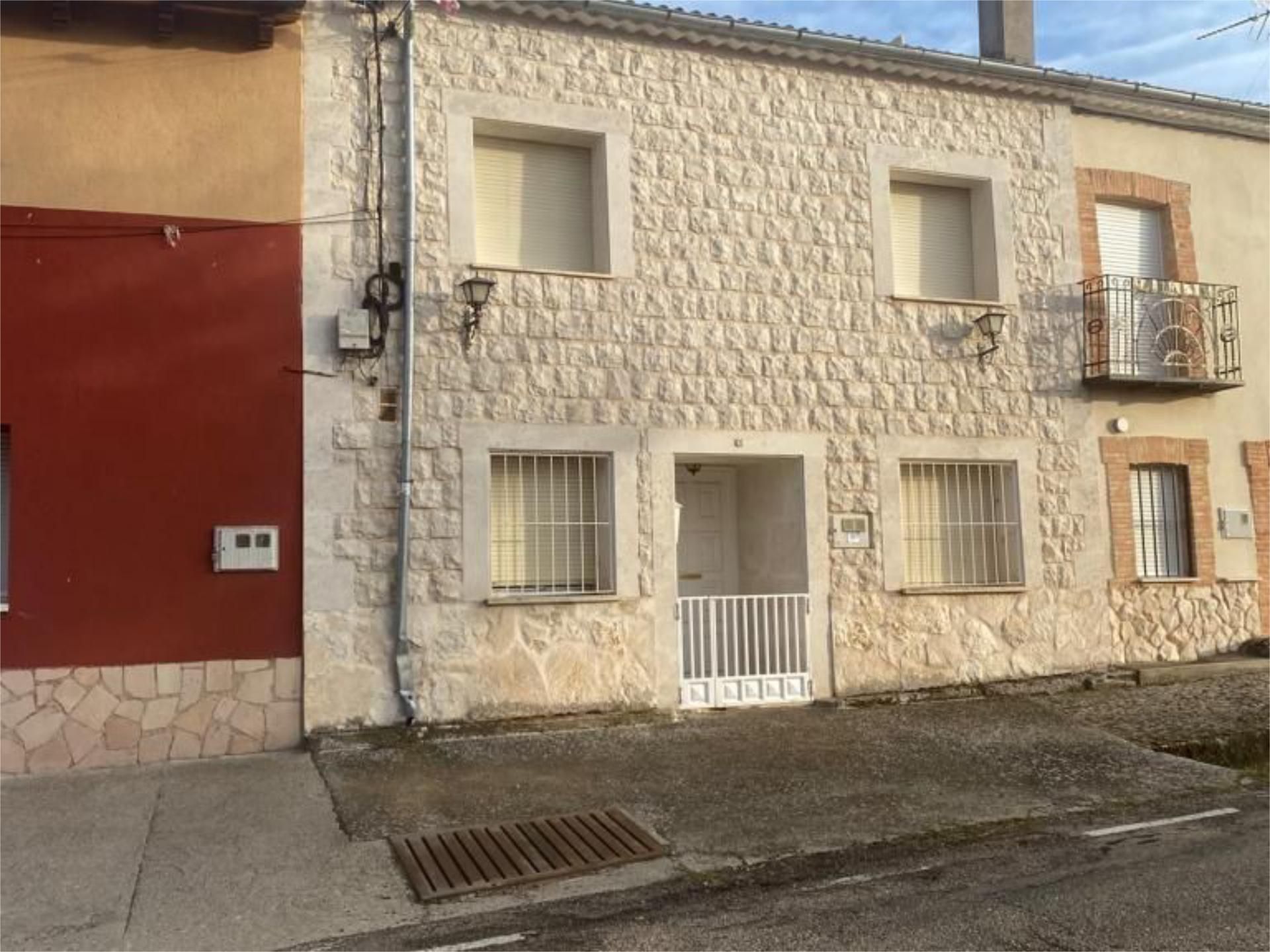 Single-family semi-detached for sale in Carretera Pardilla, 8, Mambrilla de Castrejón