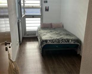 Bedroom of Flat to share in  Madrid Capital  with Air Conditioner