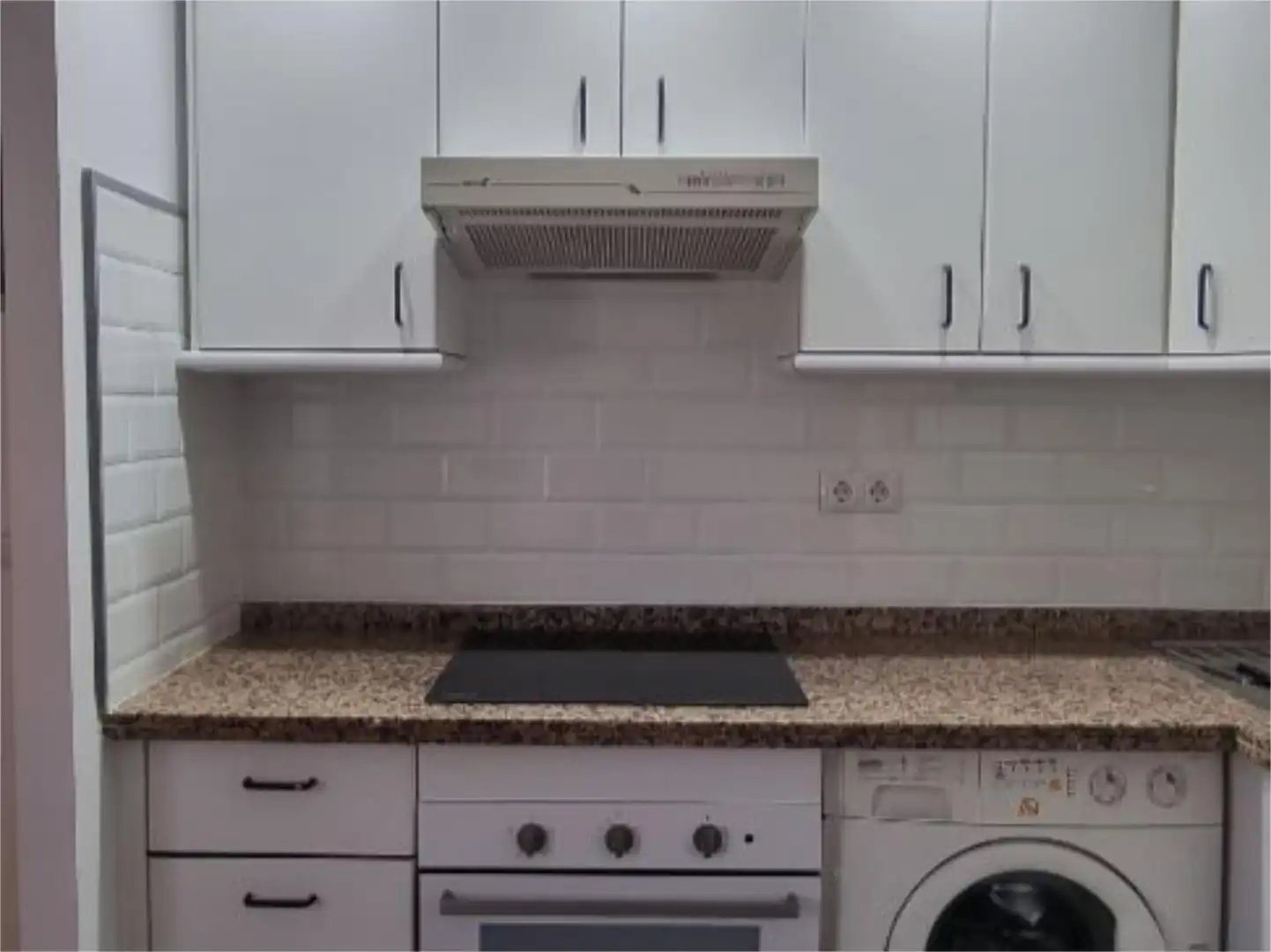 Apartament en venda a Urbanización Riviera del Sol IV, 24, Riviera del Sol Cuina de Apartament en venda en Mijas amb Aire condicionat, Calefacció i Jardí privat
