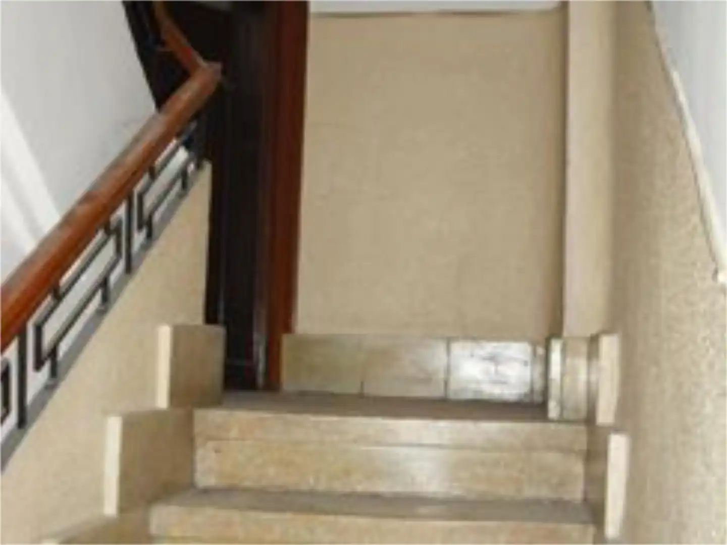 Einfamilien-Reihenhaus zum Verkauf in Calle Caba, 1, Almazán Einfamilien-Reihenhaus zum Verkauf in Almazán mit Heizung, Terrasse und Abstellraum