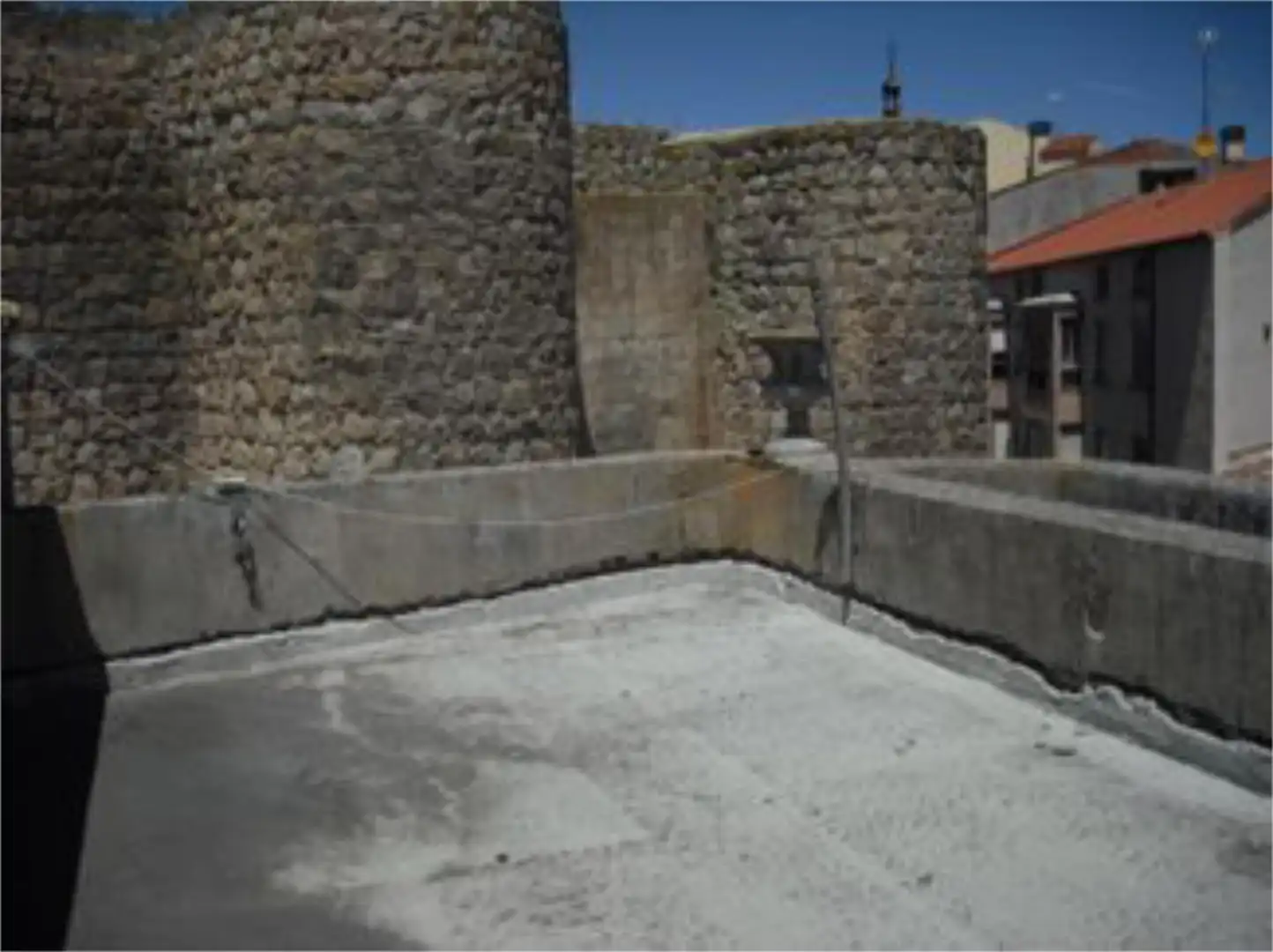 Einfamilien-Reihenhaus zum Verkauf in Calle Caba, 1, Almazán Außenansicht von Einfamilien-Reihenhaus zum Verkauf in Almazán mit Heizung, Terrasse und Abstellraum