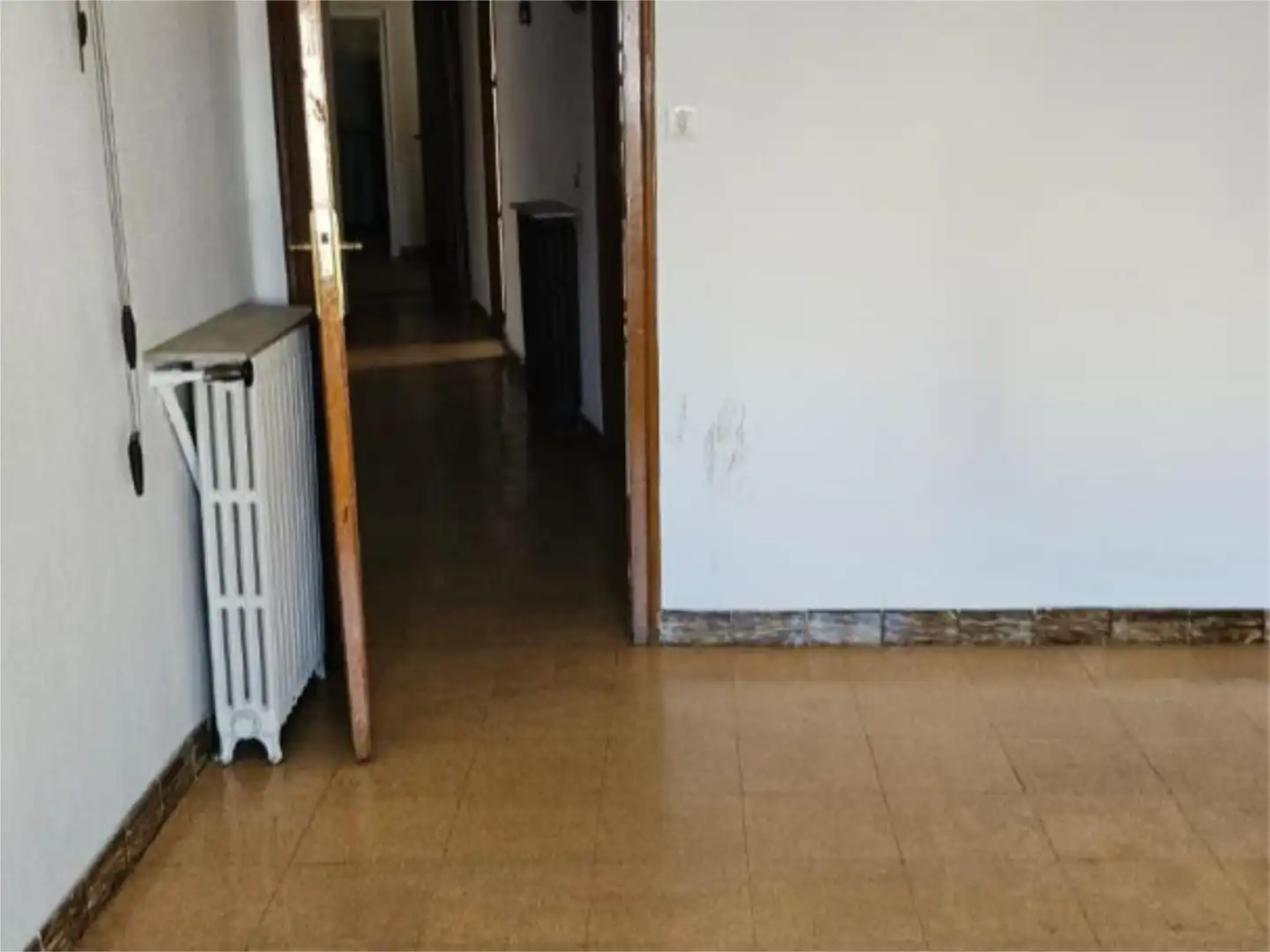 Einfamilien-Reihenhaus zum Verkauf in Calle Caba, 1, Almazán Einfamilien-Reihenhaus zum Verkauf in Almazán mit Heizung, Terrasse und Abstellraum